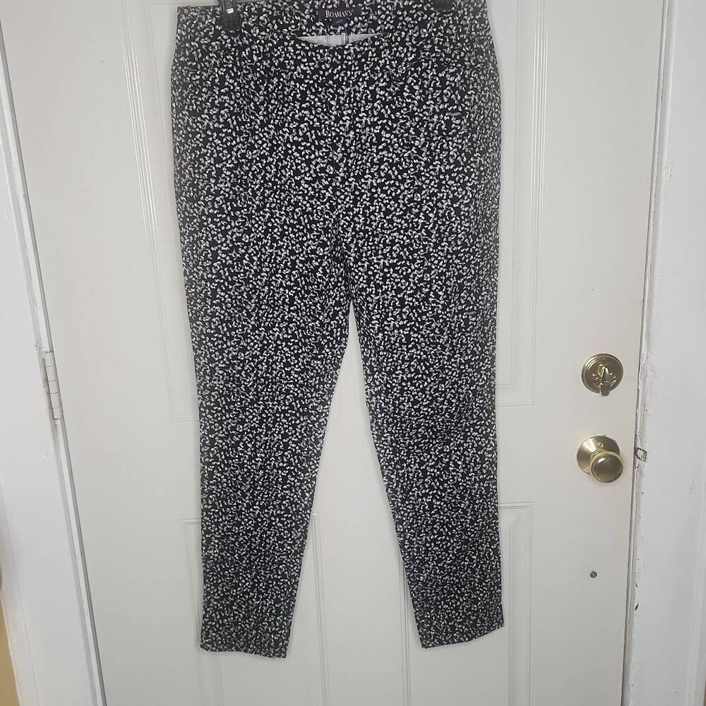 Roaman's black,gray and white ankle pants women's size 12